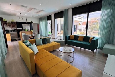 Chacha House