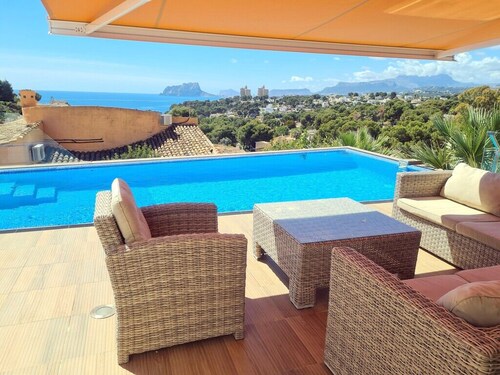 Luxury villa with stunning sea views, walking distance from El Portet beach.