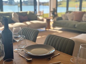 Huis, roken | 5 slaapkamers, een bureau, snel internet