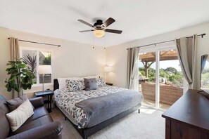 4 chambres, fer et planche à repasser, lit parapluie, Wi-Fi