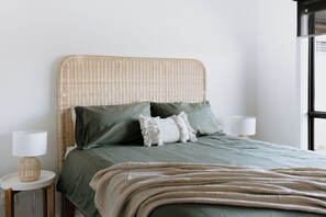 3 Schlafzimmer, Schreibtisch, Bügeleisen/Bügelbrett, kostenloses WLAN