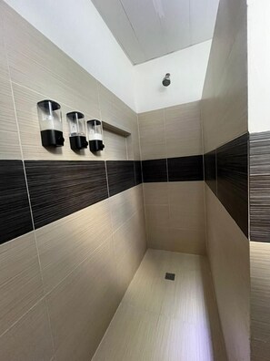 Apartment | Badezimmer