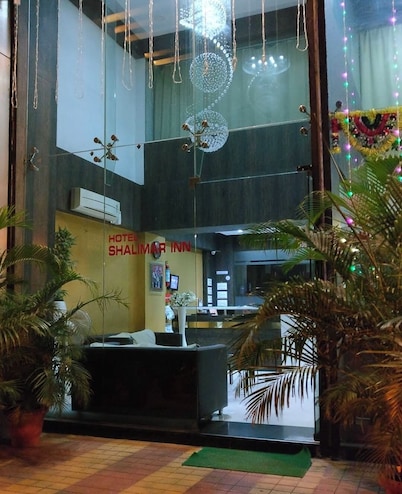 HOTEL SHALIMAR INN