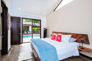 4 bedrooms, WiFi, bed sheets, wheelchair access