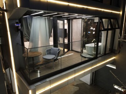 Luxury Suite with Forest View