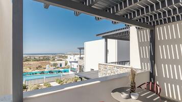 Superior suite, 2 slaapkamers, uitzicht op zee | Uitzicht vanuit de kamer