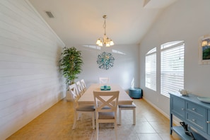 Maison (4 Bedrooms) | Intérieur