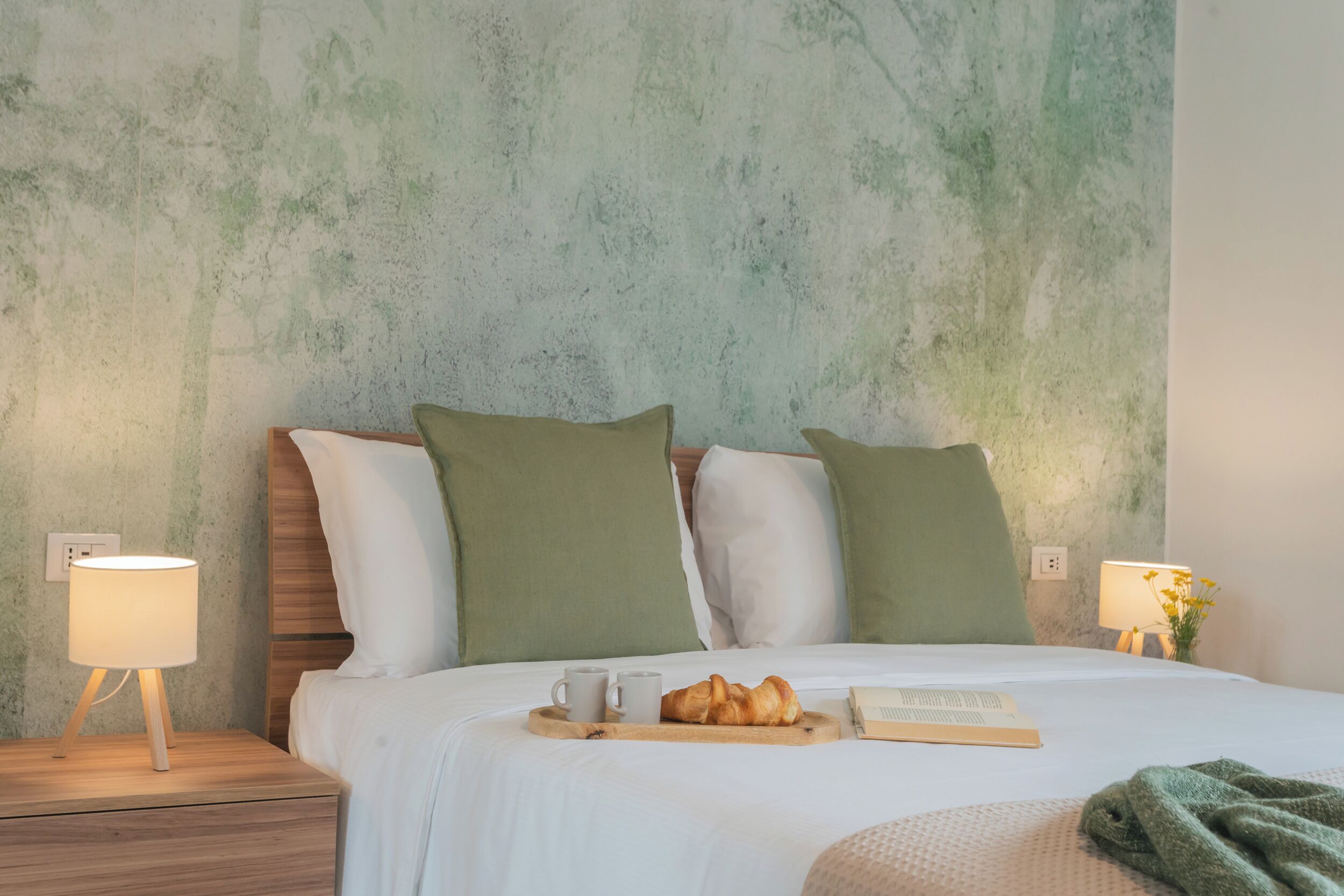 Căn hộ (2 Bedrooms) | 2 phòng ngủ, bàn ủi/dụng cụ ủi quần áo 