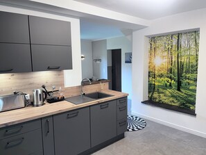Fridge, microwave, oven, stovetop