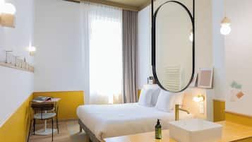 Rideaux occultants, chambres insonorisées, Wi-Fi gratuit