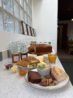 Desayuno continental todos los días (con cargo)