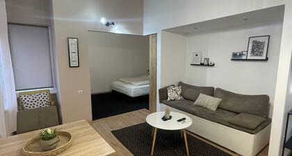 Charming 1-bedroom apartment with WiFi and AC in brilliant Mostar