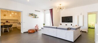 GuestHost - Luxurious villa with private pool and equipped outdoor space, located in the Lendinuso district of Torchiarolo. The 250 m2 accommodation boasts large spaces and every comfort to accommodate up to 6 people. A few steps from the sea and less th