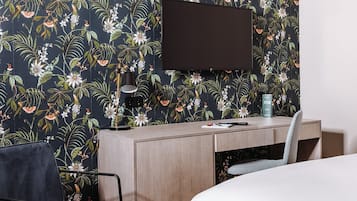Habitación económica doble | Caja fuerte, escritorio, sistema de insonorización