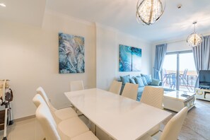 Apartment, Accessible | 2 bedrooms, Internet - Stunning 2BR Apt Palm Jumeirah (Dubai)
