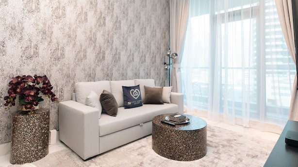 Unclassified image, 1 of 24, button - Canal Views Near Burj Khalifa (Dubai)