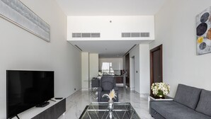 Unclassified image, 3 of 23, button - Bright 1BD Near Burj Khalifa (Dubai)