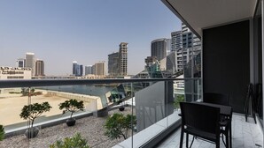 Unclassified image, 2 of 23, button - Bright 1BD Near Burj Khalifa (Dubai)