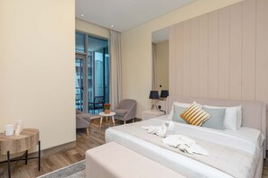 House, Accessible | 1 bedroom - LUX 1BR Near B.khalifa (Dubai)