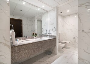 Apartment, Accessible | 3 bedrooms