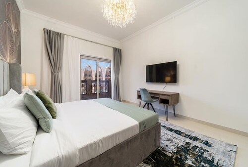 Luxury Seaview King 1BR in Sarai, Palm Jumeirah