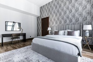 Apartment, Accessible | 1 bedroom - Premium Corner Apt 1BD in Jone w Canal View (Dubai)