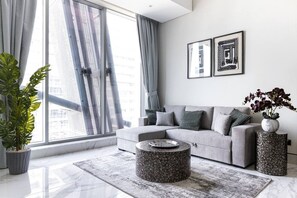 Apartment, Accessible | 1 bedroom - Premium Corner Apt 1BD in Jone w Canal View (Dubai)