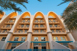 Apartment, Accessible | Exterior - Stunning 2BR Apt Palm Jumeirah (Dubai)