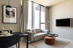 Apartment - Modern Studio at Upside Living With Burj Khalifa View by Simply Comfort (Dubai)