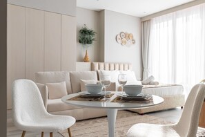 1 bedroom, Internet - Luxurious Studio Condor Marina (Dubai)