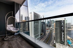 Apartment | 2 bedrooms - Premium 2BD in J ONE Tower w/ Canal View Free Park (Dubai)