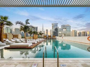 Apartment - Deluxe Studio With Meydan View (Dubai)