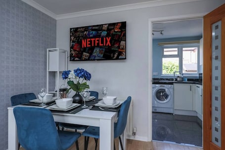 Dining. 2 bed house, Barton Green, Clifton, Nottingham