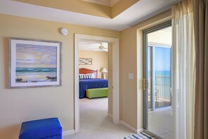 3 bedrooms, iron/ironing board, travel crib, free WiFi