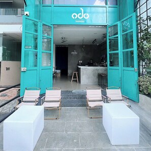 Interior entrance - Signy House Hotel & Apartments Bach Dang River - Doan Nhu Hai (Ho Chi Minh City)