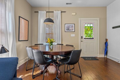 Honey Bee House in Cooper Young 5BED 3BATH