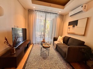 Apartment - Lifestyle Apartment at Stationhouse (Cape Town)