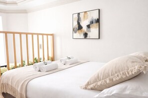 高级公寓, 无烟房, 庭院景观 | 熨斗/熨衣板、旅行婴儿床、免费 WiFi、床单