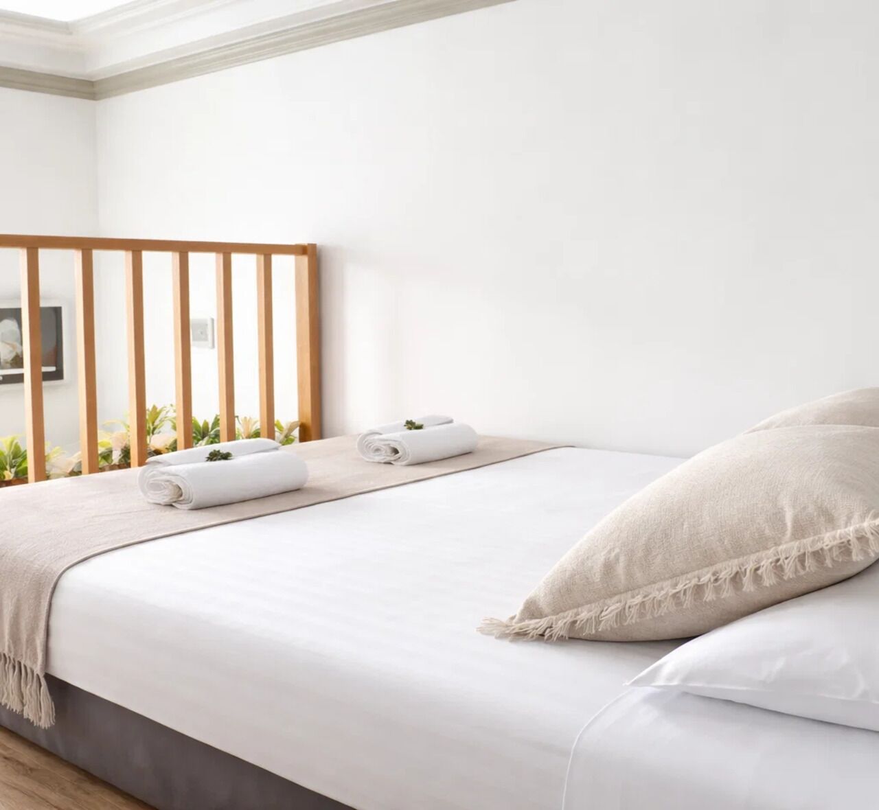 Superior Apartment, Non Smoking, Courtyard View | Iron/ironing board, travel crib, free WiFi, bed sheets