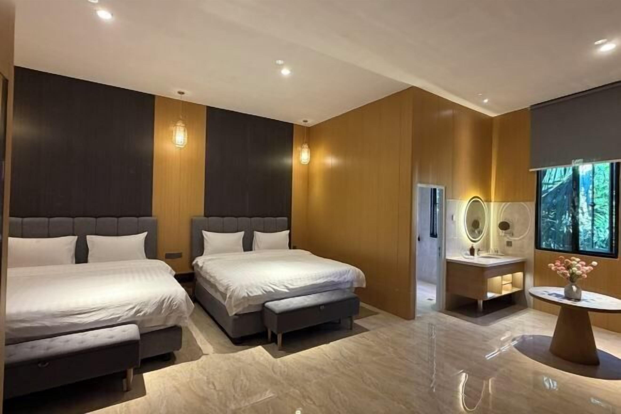 Free minibar items, blackout drapes, free WiFi, bed sheets
