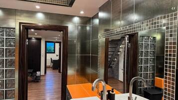 Hair dryer, towels, toilet paper