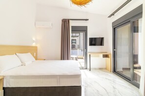 4 Schlafzimmer, Bügeleisen/Bügelbrett, kostenloses WLAN, Bettwäsche