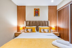 2 bedrooms, iron/ironing board, travel crib, free WiFi - Elegant apartment Gueliz hyper center Marrakech (Marrakech)