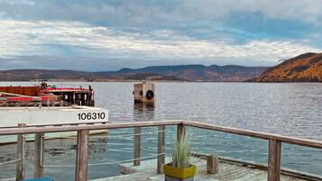 Suite Luxe, vue baie | Terrasse/Patio