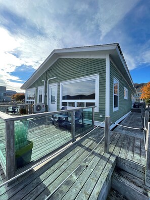 Lighthouse Water View Suite | Terrace/patio