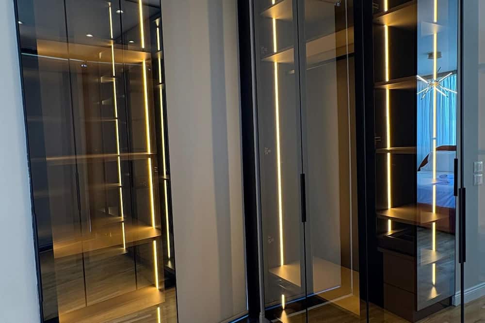 Blue Boutique Apartments 4