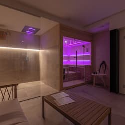 Couples treatment room(s), sauna, hot tub, hot springs/mineral springs