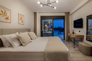 2 bedrooms, in-room safe, iron/ironing board, free WiFi