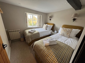 2 slaapkamers, een strijkplank/strijkijzer, wifi, beddengoed