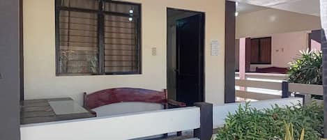 Suíte família | Wi-Fi de cortesia, roupa de cama